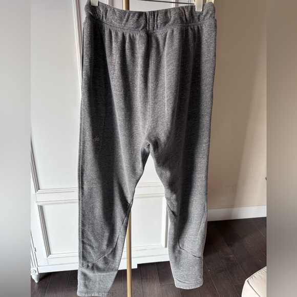 Alo joggers - Grey - Picture 3 of 7